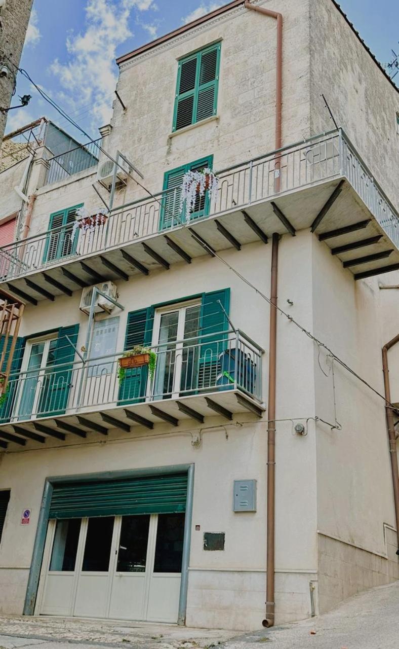 Mussomeli'S Beautiful House Exterior foto