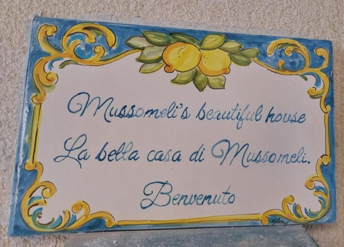 Mussomeli'S Beautiful House Exterior foto